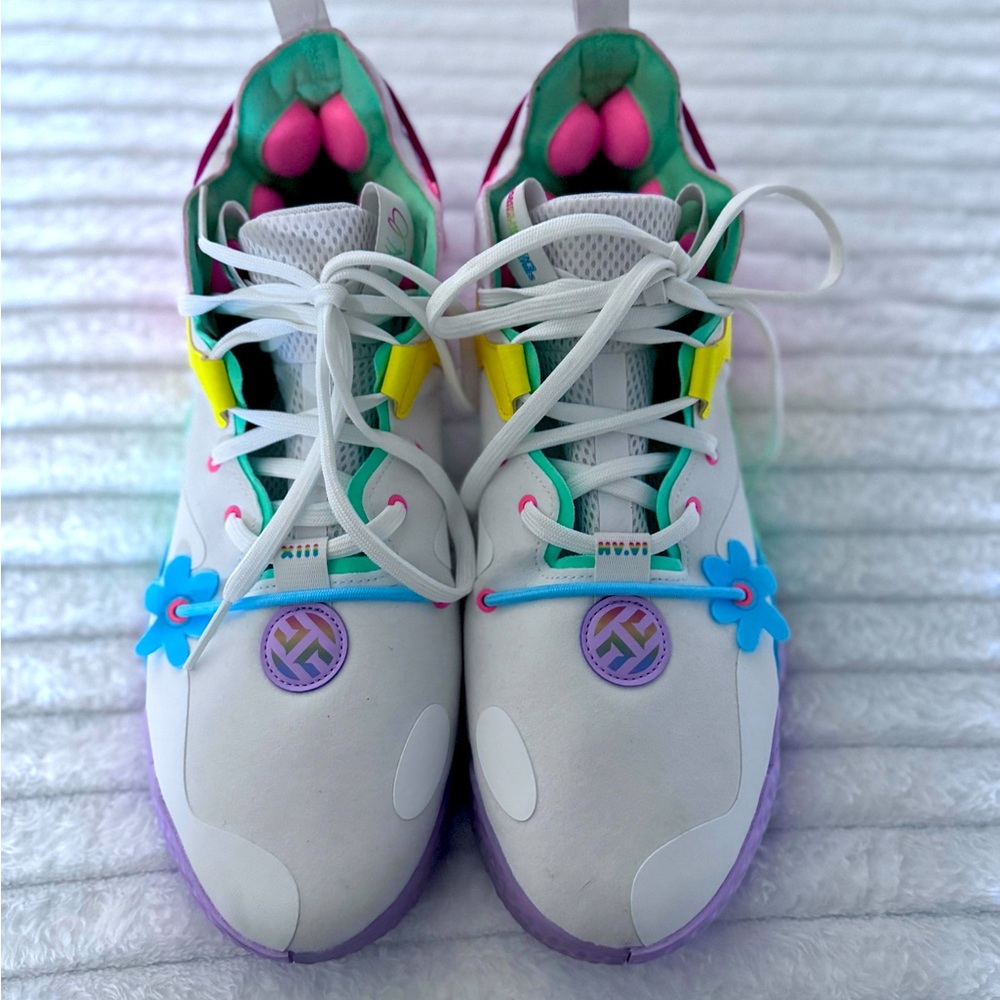 Adidas SM Harden Vol. 6 Pastel Basketball Shoes Men's Size 13 1/2 HQ1271.